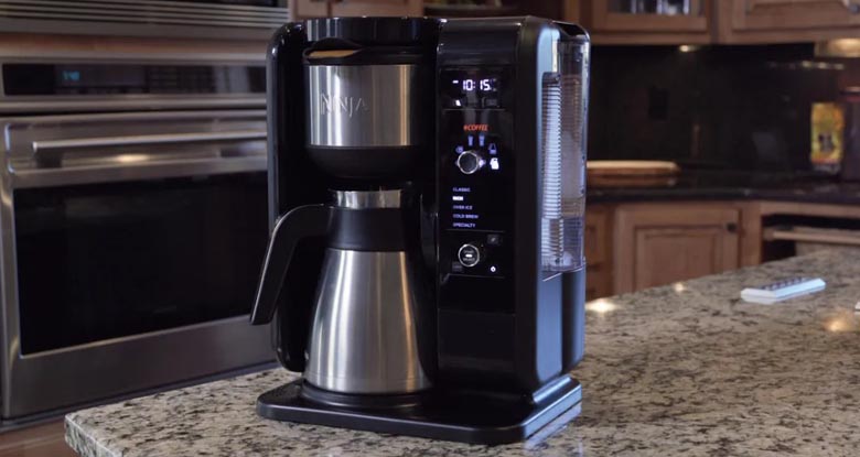 how to clean coffee maker with vinegar